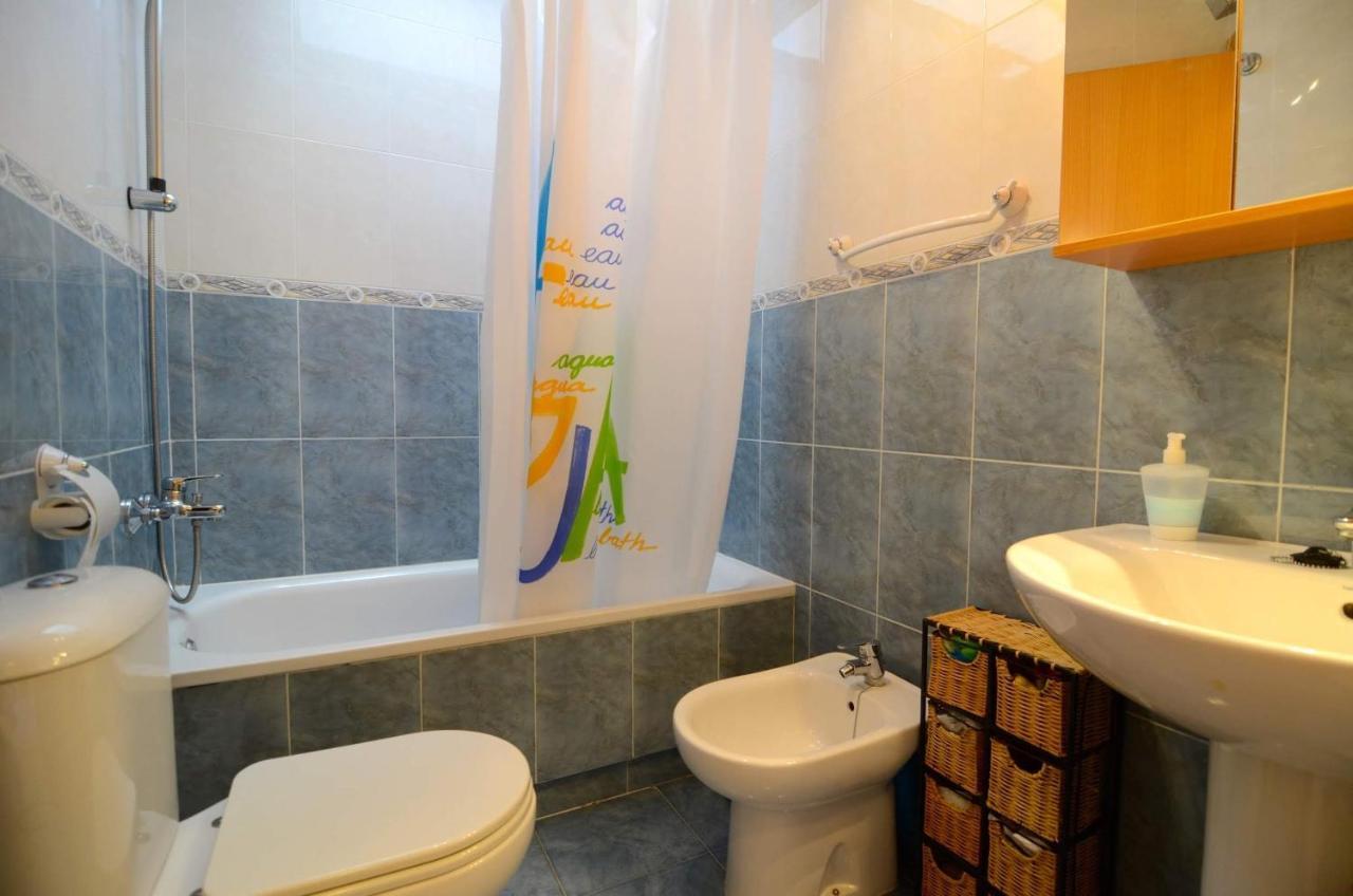 Casa Unifamiliar Con Patio Y Piscina En L'Estartit- Costa Bravaアパートメント エクステリア 写真