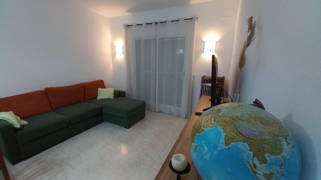 Casa Unifamiliar Con Patio Y Piscina En L'Estartit- Costa Bravaアパートメント エクステリア 写真